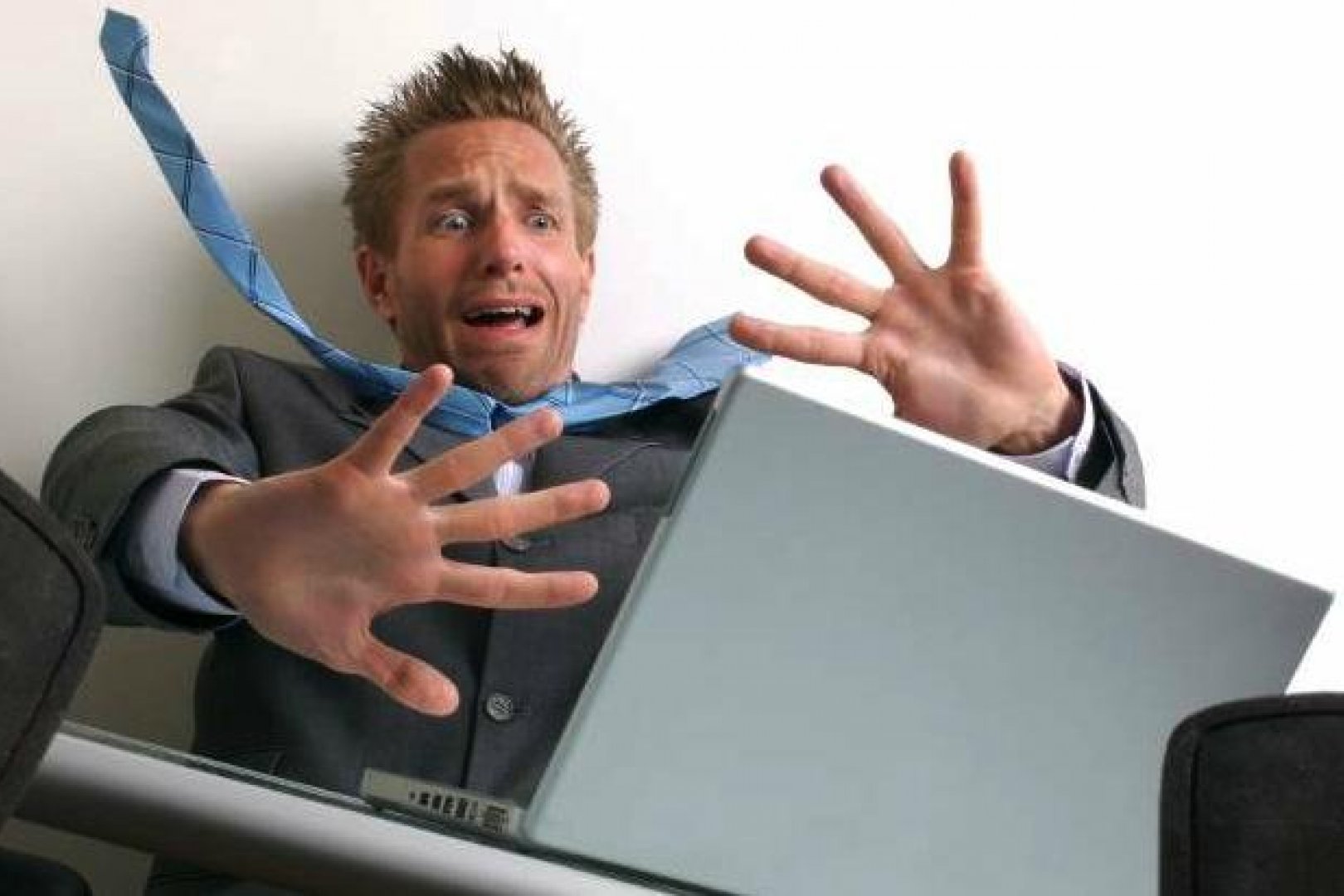 Kako prevzeti nadzor nad va&scaron;im po&scaron;tnim predalom