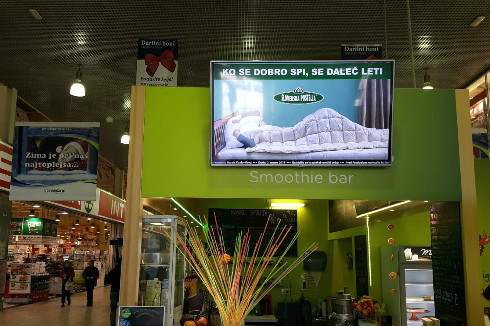 Ogla&scaron;evanje supernova Koper