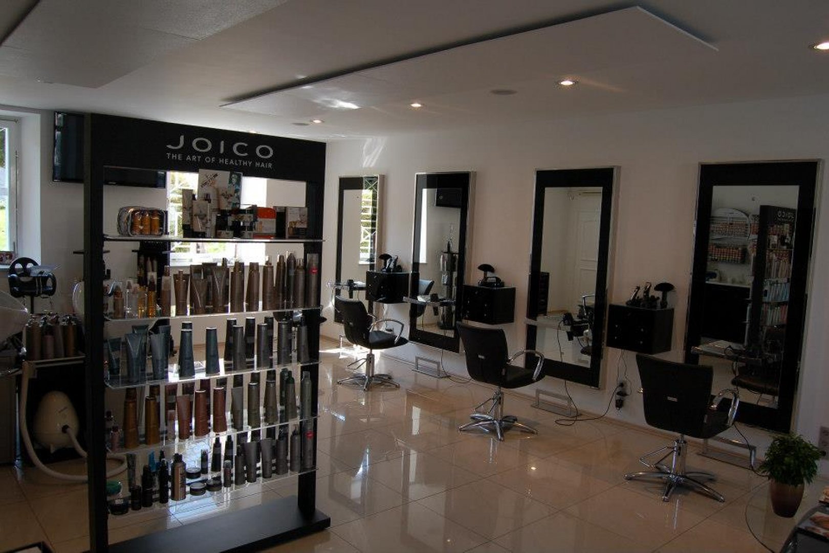 Dober frizerski salon