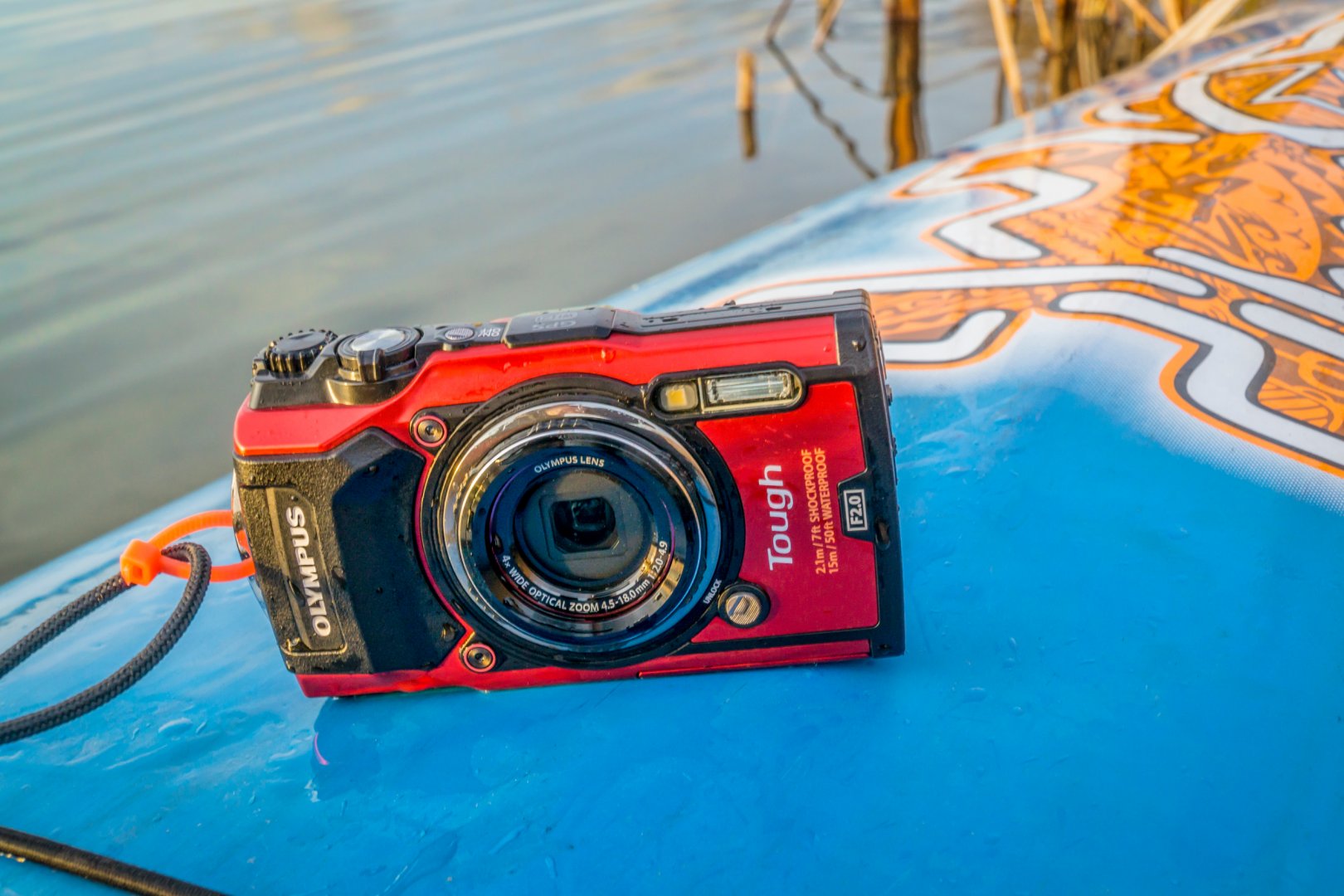 Olympus ustavil proizvodnjo digitalnih fotoaparatov