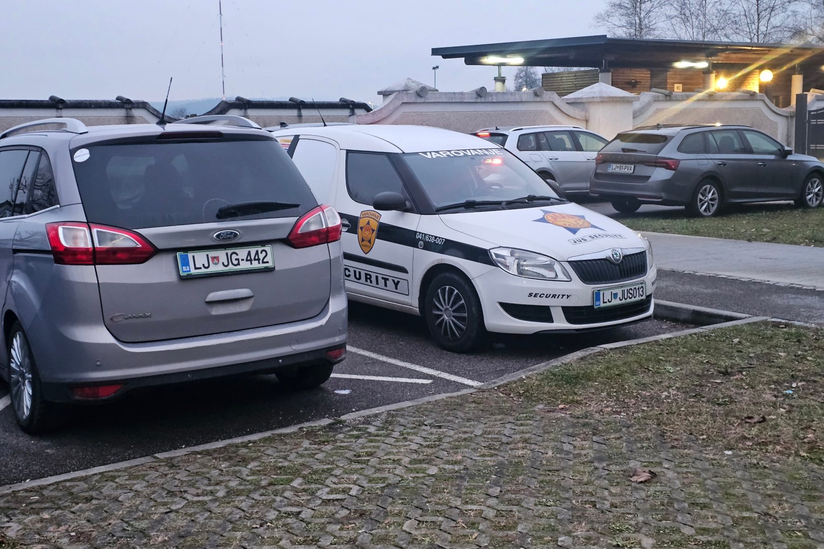 Varovanje parkiri&scaron;č v primeru dogodkov